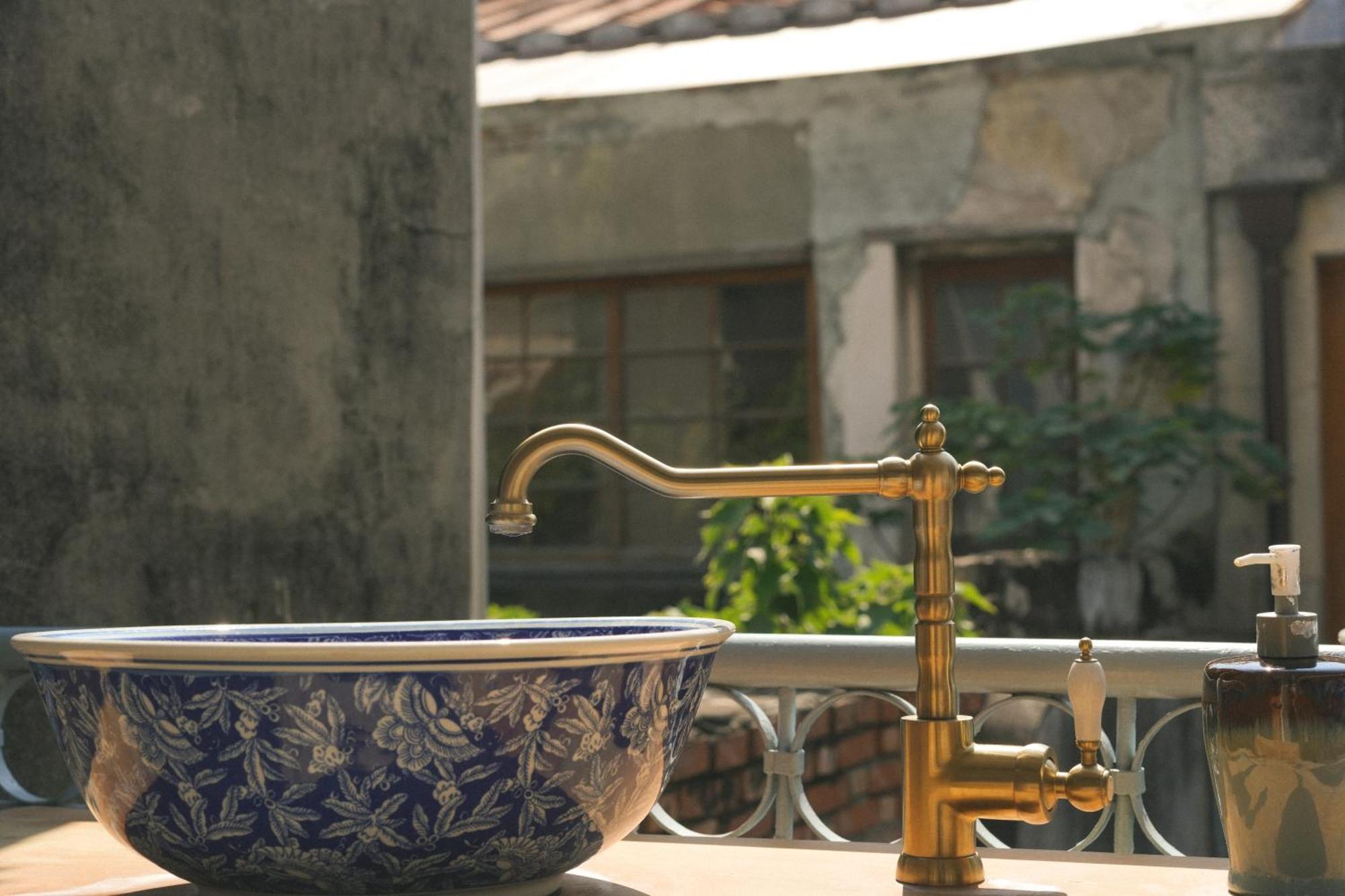 Funnan Guesthouse Tainan Esterno foto